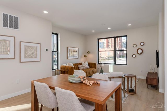 1635 Clayton Street, Cincinnati, OH 45206