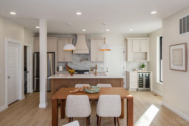 1635 Clayton Street, Cincinnati, OH 45206