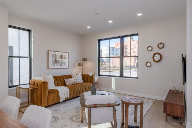 1635 Clayton Street, Cincinnati, OH 45206