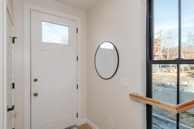 1635 Clayton Street, Cincinnati, OH 45206