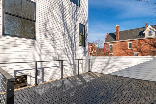 1635 Clayton Street, Cincinnati, OH 45206