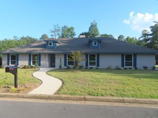 2507 Yorkshire Drive, Arkadelphia, AR 71923