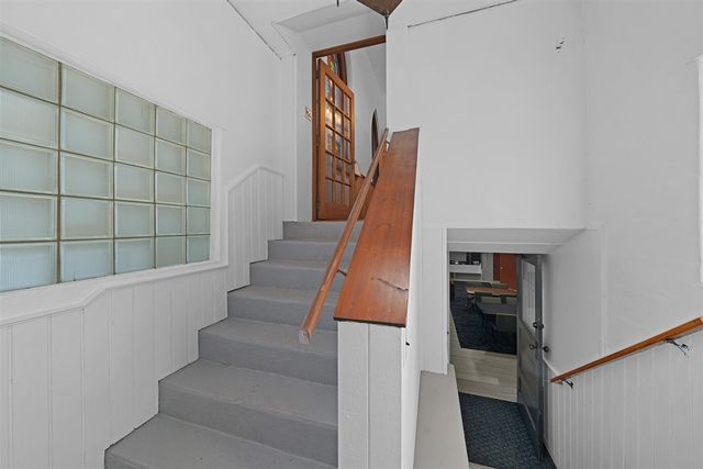 30 Quarterline Street, Newaygo, MI 49337