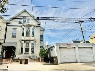 14 Darcy St, Newark City, NJ 07105