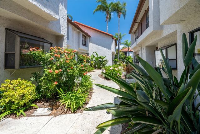 356 Molokai, Placentia, CA 92870
