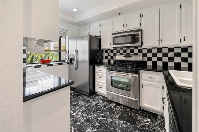 356 Molokai, Placentia, CA 92870
