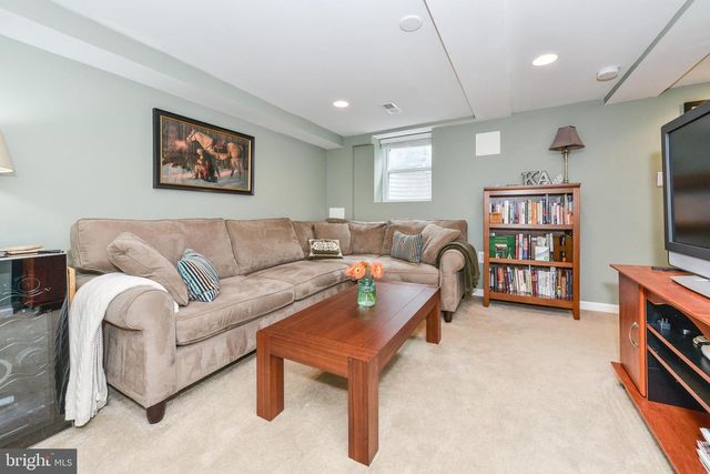 629 S HENRY ST, Alexandria, VA 22314