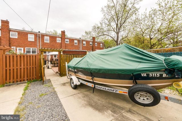 629 S HENRY ST, Alexandria, VA 22314