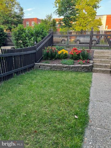 629 S HENRY ST, Alexandria, VA 22314