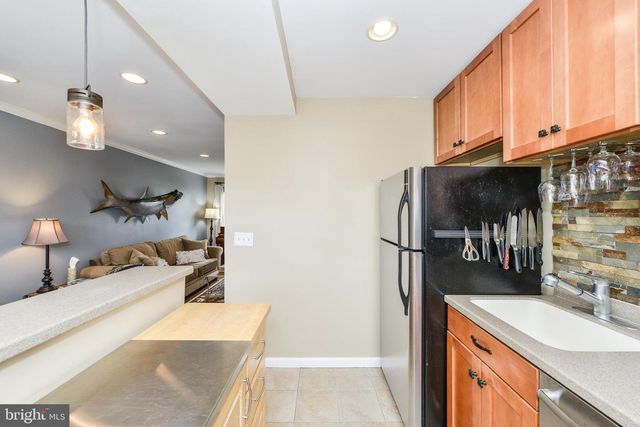 629 S HENRY ST, Alexandria, VA 22314