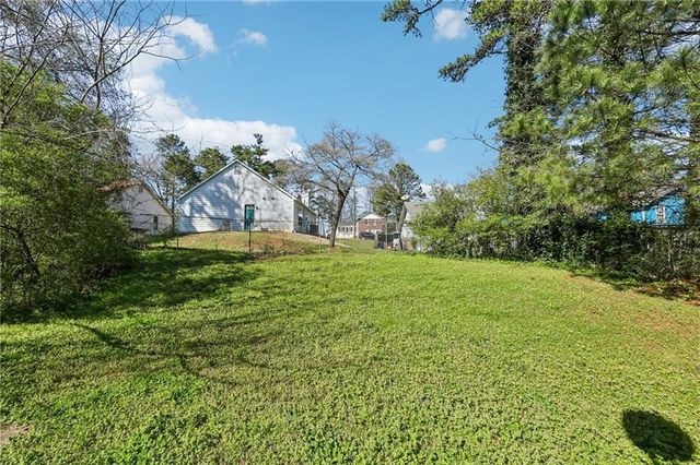 5375 Kirk Drive, Atlanta, GA 30349