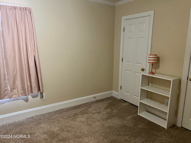 2710 Fairfax Road, Kinston, NC 28504