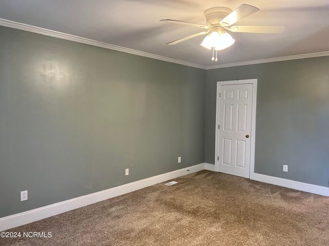 2710 Fairfax Road, Kinston, NC 28504