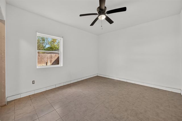 5039 Shadowridge Drive, Houston, TX 77053