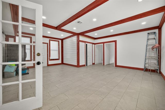 5039 Shadowridge Drive, Houston, TX 77053