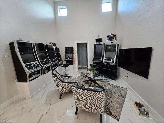 4014 Jacaranda PKWY W, Cape Coral, FL 33993