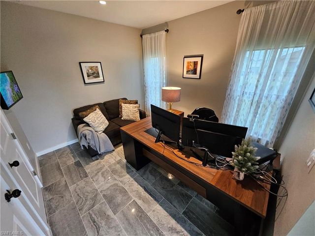 4014 Jacaranda PKWY W, Cape Coral, FL 33993