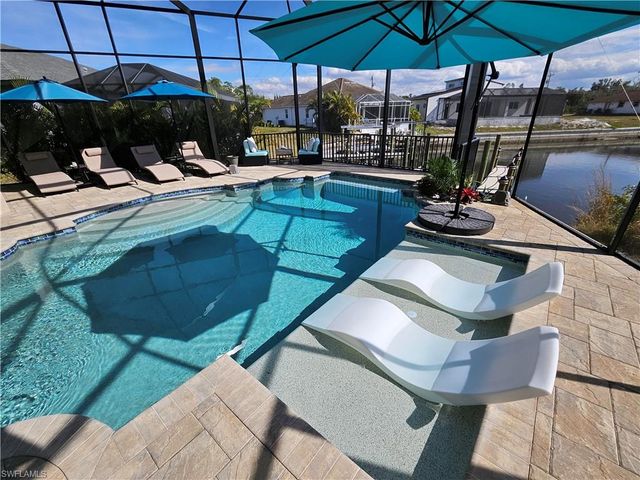 4014 Jacaranda PKWY W, Cape Coral, FL 33993