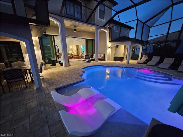 4014 Jacaranda PKWY W, Cape Coral, FL 33993