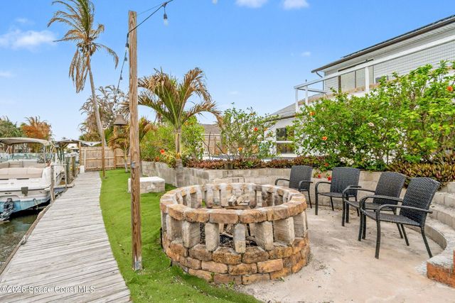 725 Puesta Del Sol Plaza, Indialantic, FL 32903