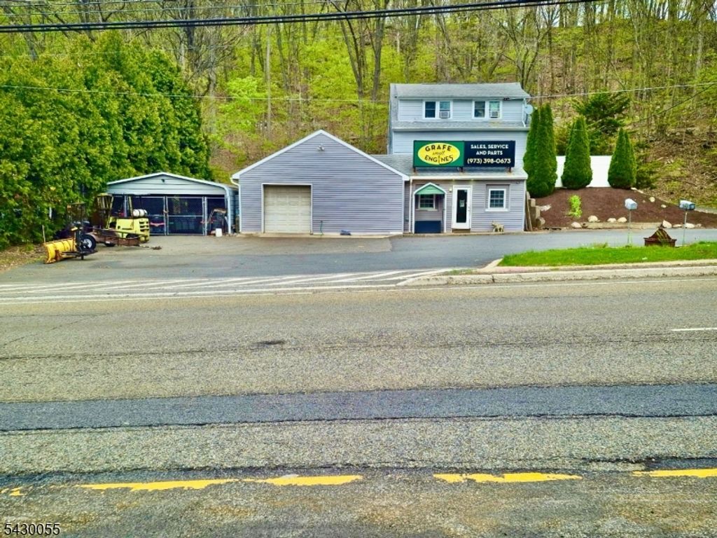241 Us Highway 206, Stanhope Boro, NJ 07874