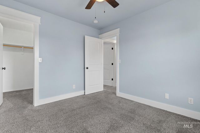 4869 W Mystic Cove Way, Garden City, ID 83714