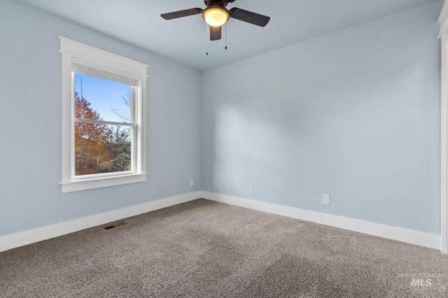 4869 W Mystic Cove Way, Garden City, ID 83714