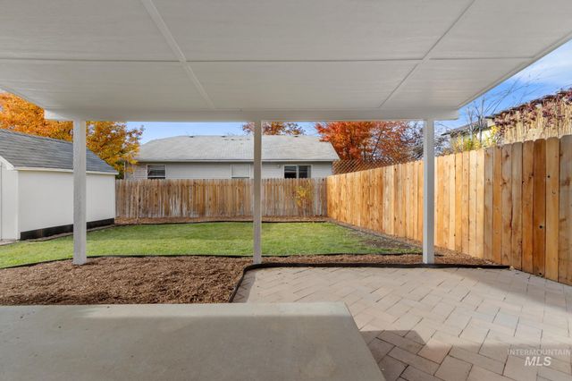 4869 W Mystic Cove Way, Garden City, ID 83714