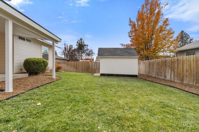 4869 W Mystic Cove Way, Garden City, ID 83714