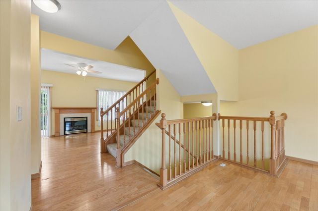 14157 43rd Avenue N, Plymouth, MN 55446