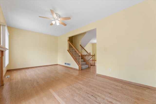 14157 43rd Avenue N, Plymouth, MN 55446