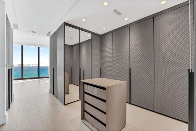 17975 Collins Ave N1801, Sunny Isles Beach, FL 33160