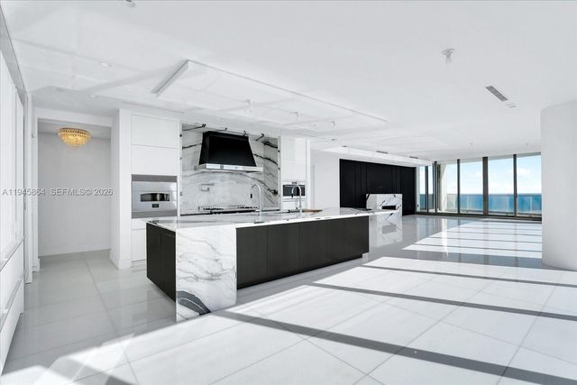 17975 Collins Ave N1801, Sunny Isles Beach, FL 33160