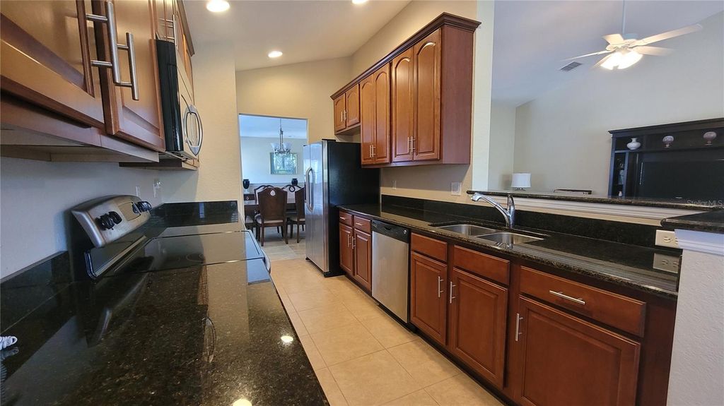 Image 3 of property listing at 328 ULRICH POINT -, Sanford, FL 32771
