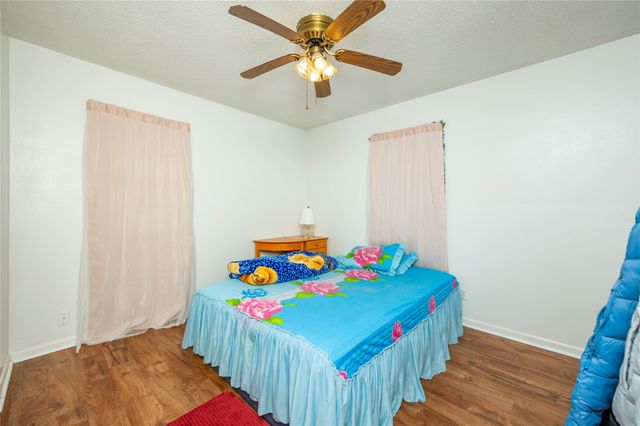 112 Rose Avenue, Des Moines, IA 50315