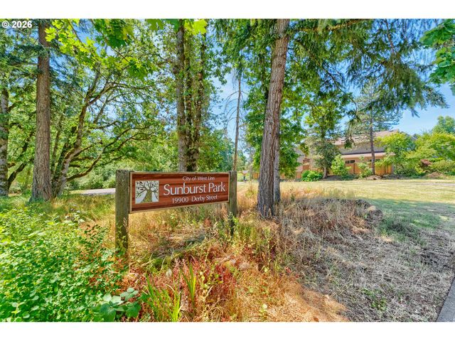 19700 Derby St, West Linn, OR 97068