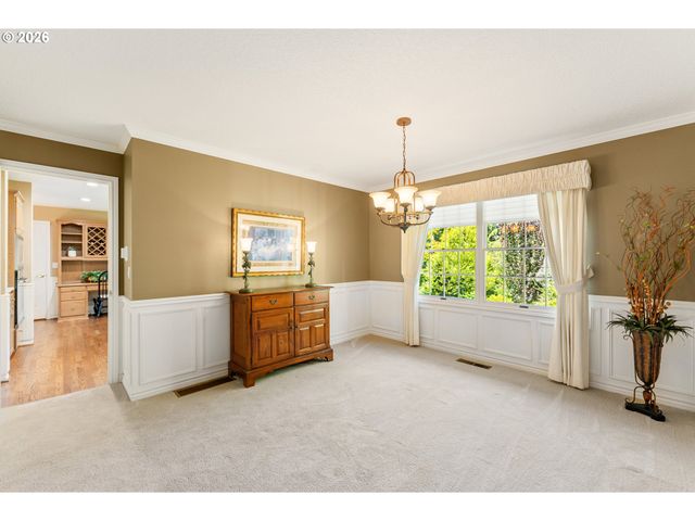 19700 Derby St, West Linn, OR 97068