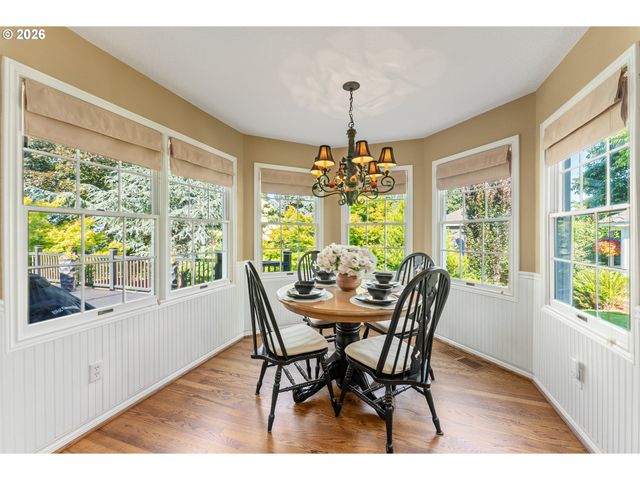 19700 Derby St, West Linn, OR 97068