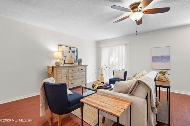 12054 COBBLEWOOD Lane N, Jacksonville, FL 32225