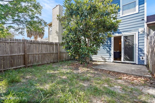 12054 COBBLEWOOD Lane N, Jacksonville, FL 32225