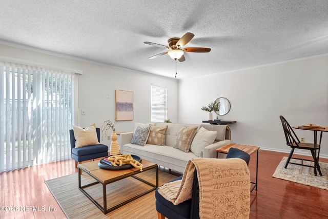 12054 COBBLEWOOD Lane N, Jacksonville, FL 32225