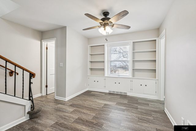 3922 N 52nd Street, Omaha, NE 68104