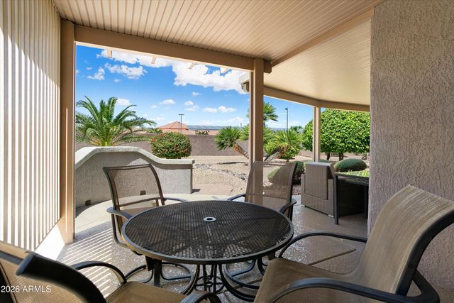 16518 W LONE TREE Court, Surprise, AZ 85374