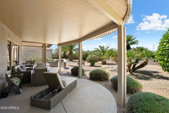 16518 W LONE TREE Court, Surprise, AZ 85374