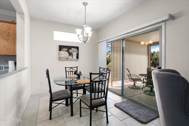 16518 W LONE TREE Court, Surprise, AZ 85374