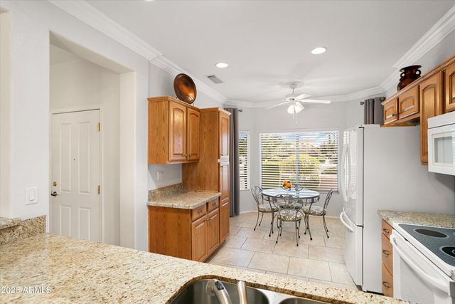 16518 W LONE TREE Court, Surprise, AZ 85374