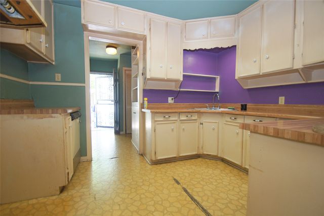 3359 Shelley Boulevard, Dallas, TX 75211