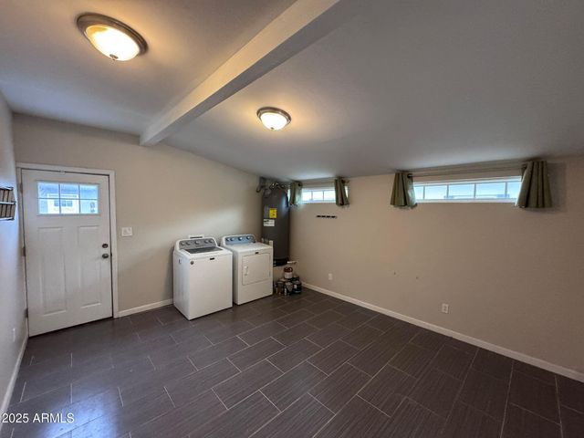 1518 W WINDSOR Avenue, Phoenix, AZ 85007