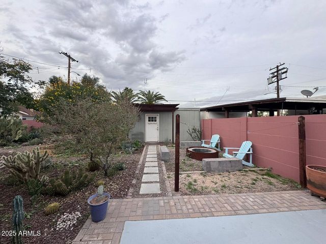 1518 W WINDSOR Avenue, Phoenix, AZ 85007
