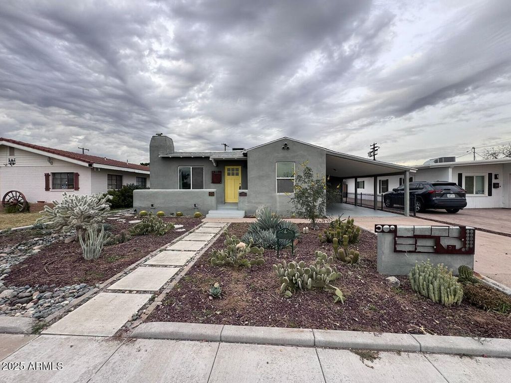 1518 W WINDSOR Avenue, Phoenix, AZ 85007